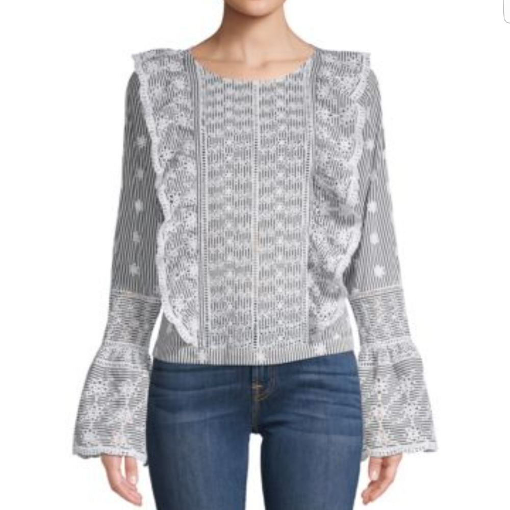 NWT Willow & Clay Striped Eyelet Ruffle Top With Bell Sleeves